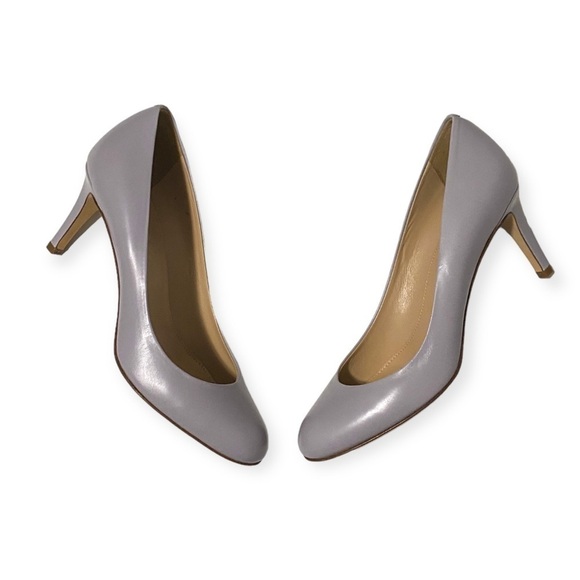 New J. Crew Miri Mid heel Leather Pumps, light gray, size 7 - Picture 6 of 12